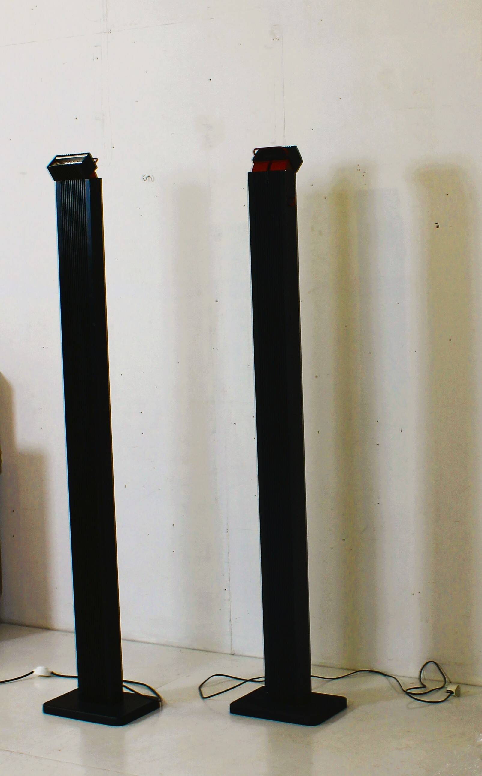 Pair of vintage Italian floor lamps "Zagar" by Silvio Carpani for Stil