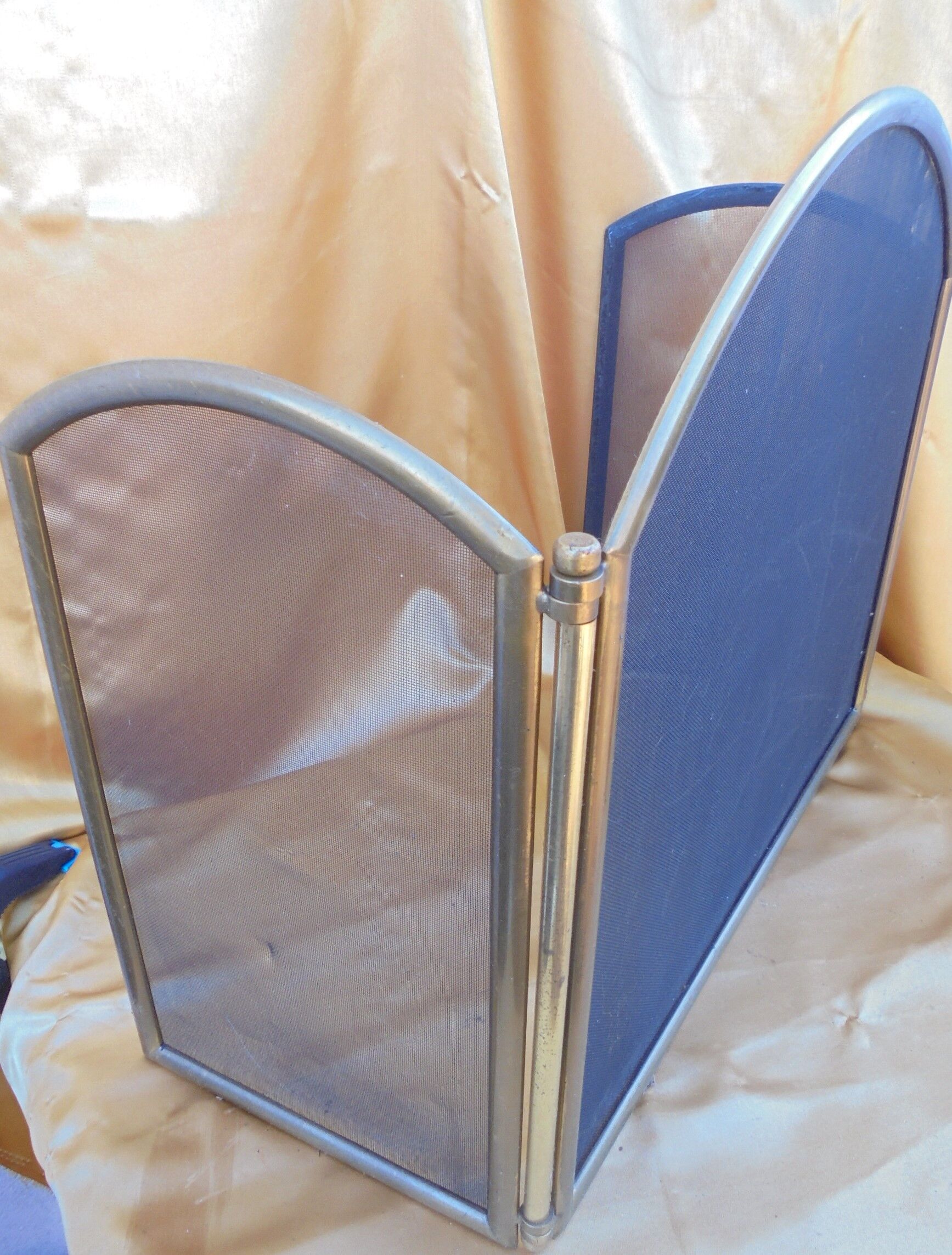 Chimney firewall screen