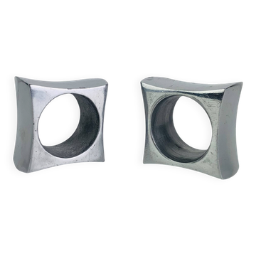 Paire de coquetiers ou ronds de serviette space age en alu, années 70
