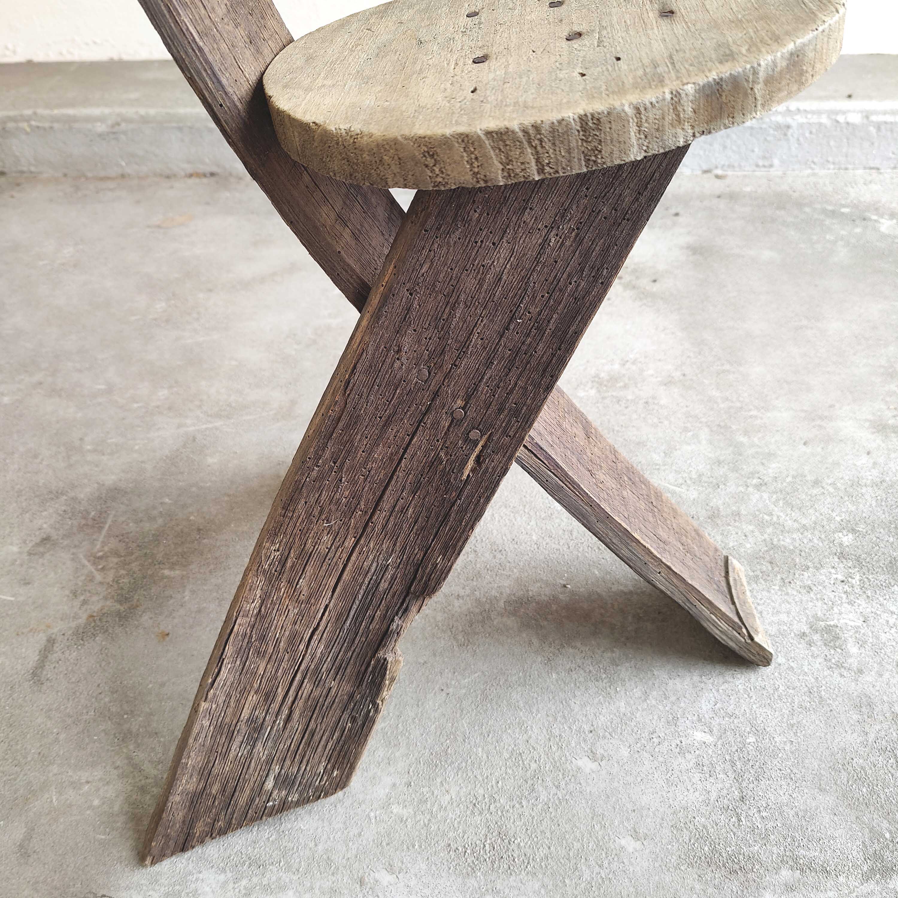 Set of 3 chairs brutalist tripod solid wood
