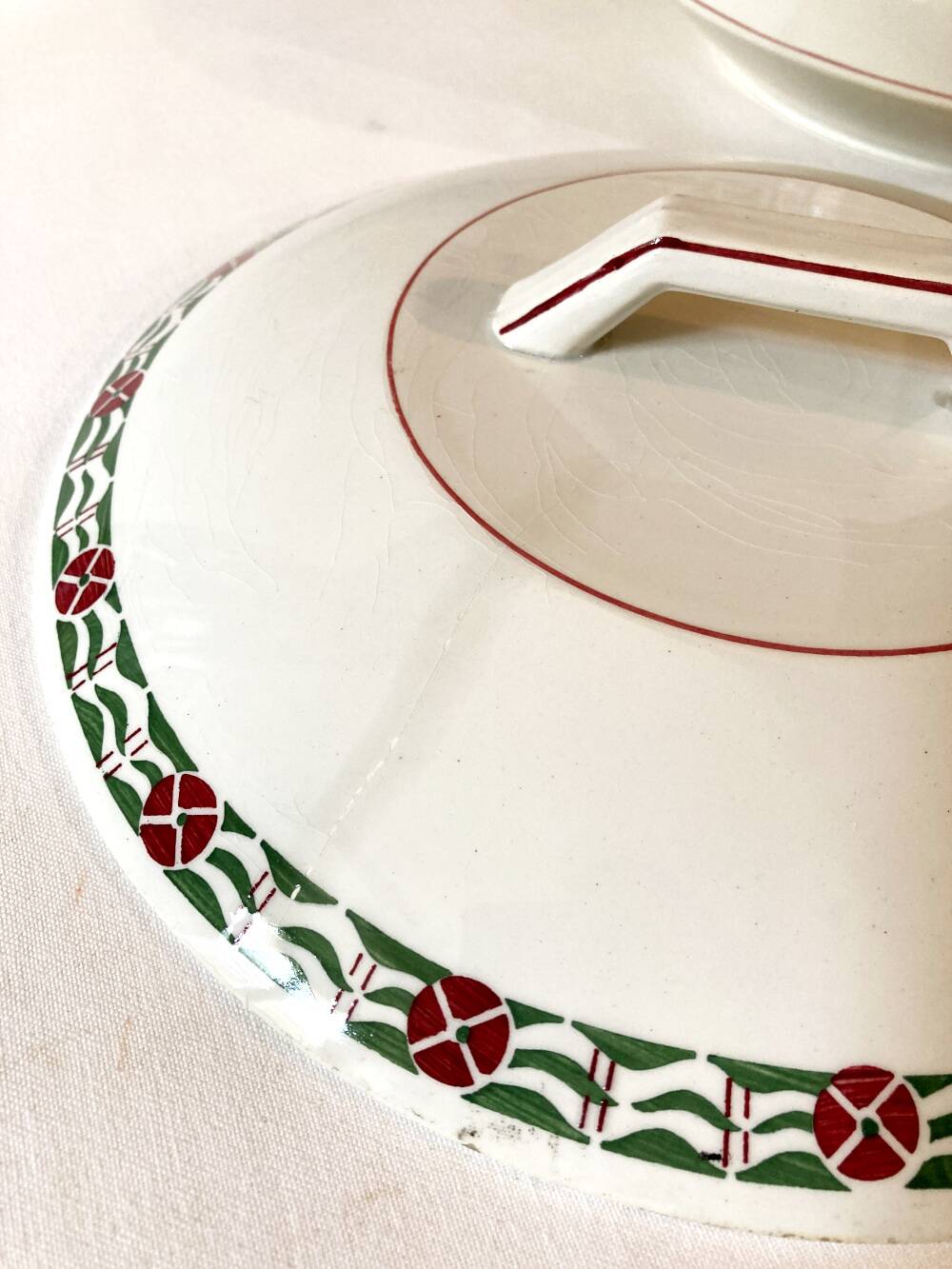 Orchies Soup Tureen / Moulin des Loups, Madeleine model