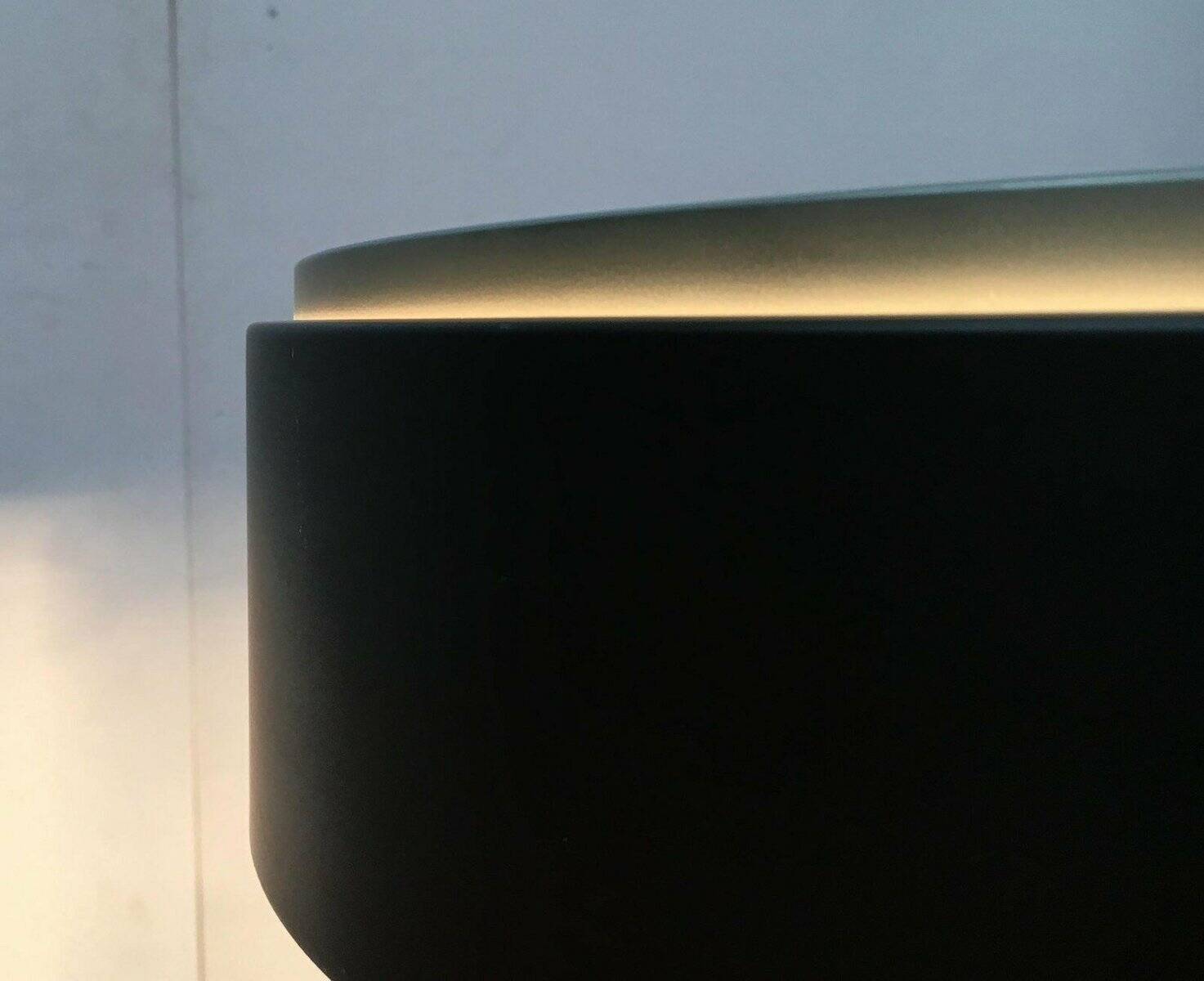 Mid-century minimalist table lamp by Hillebrand Leuchten, 1960s.