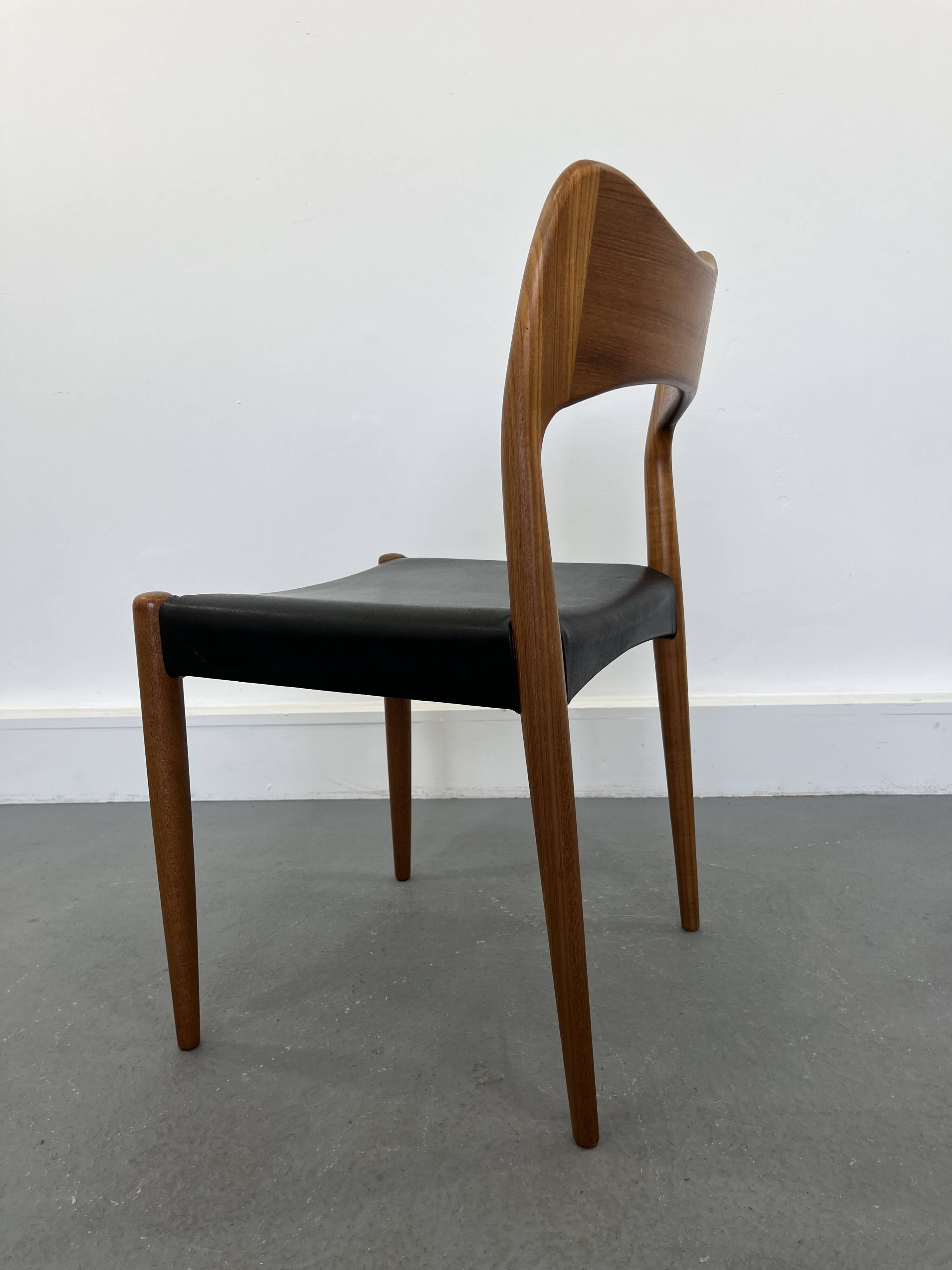 Set of 6 model 71 teak dining chairs by Niels O Møller for JL Møllers 1950s