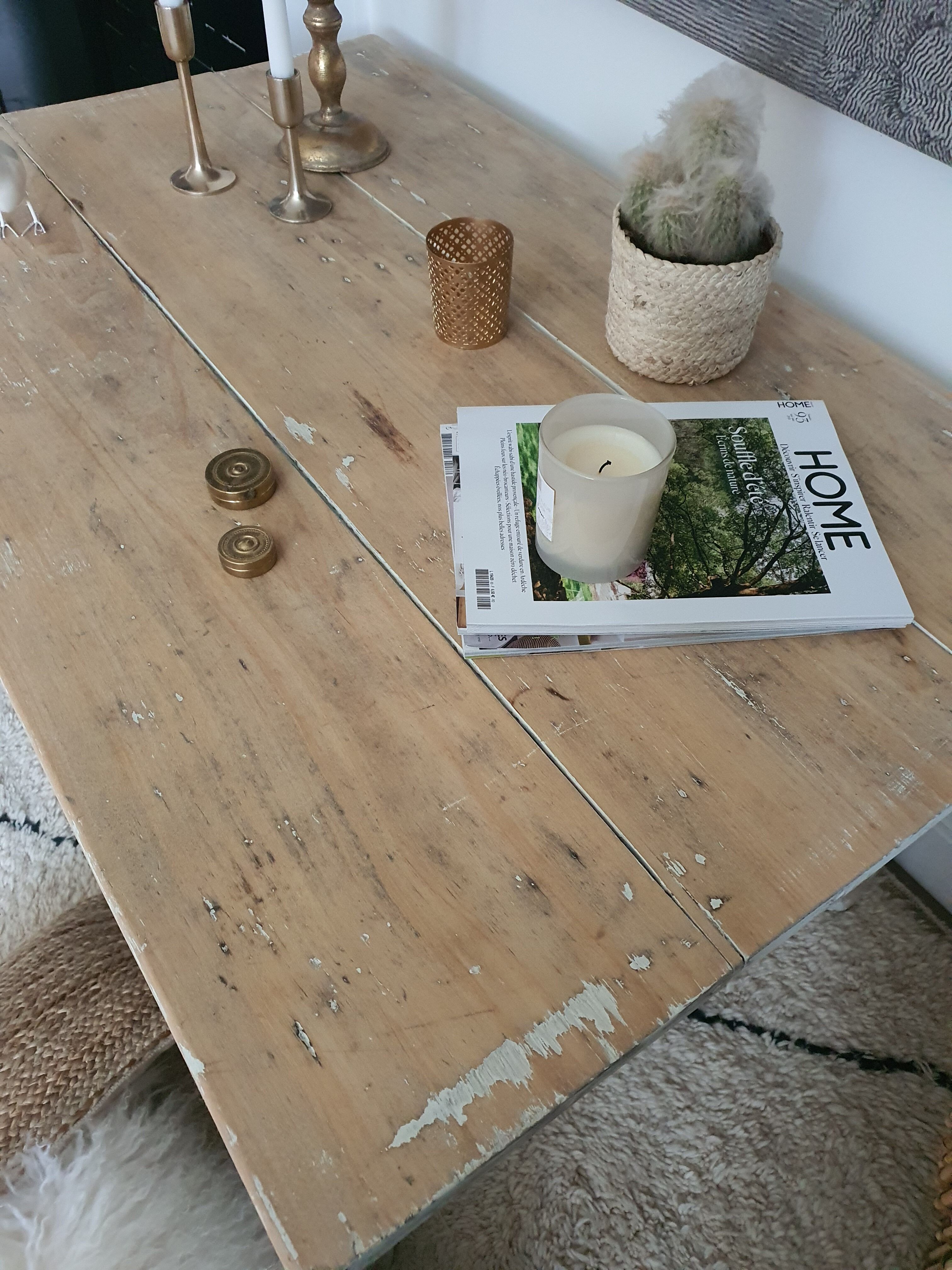 Country style coffee table