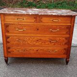 Antique chest of drawers