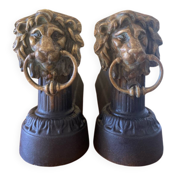 Paire de chenets en fonte, 1900-1910
