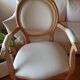 Fauteuil médaillon beige style Louis XVI très bon état