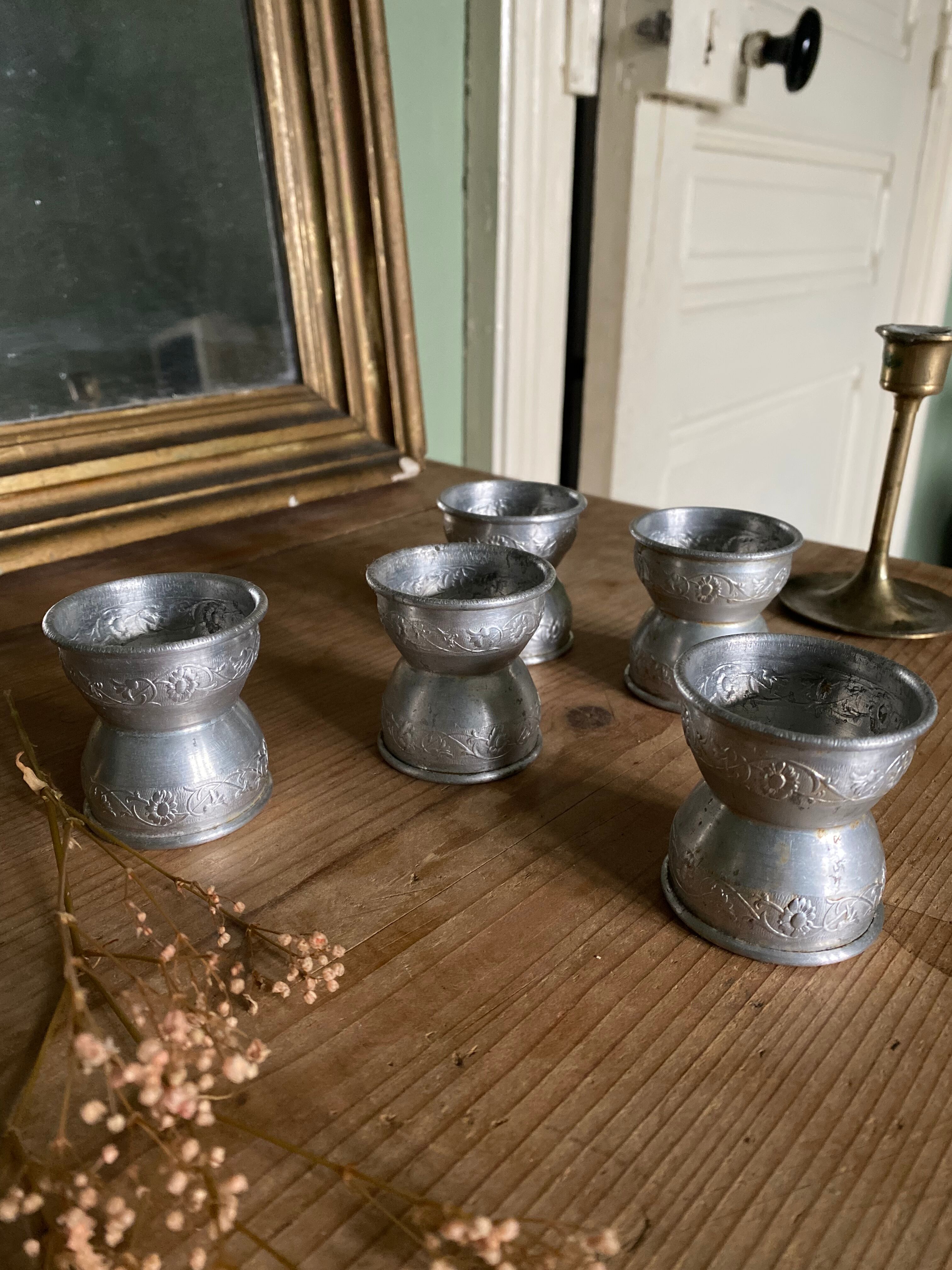 Set of 5 antique aluminum diabolos shells