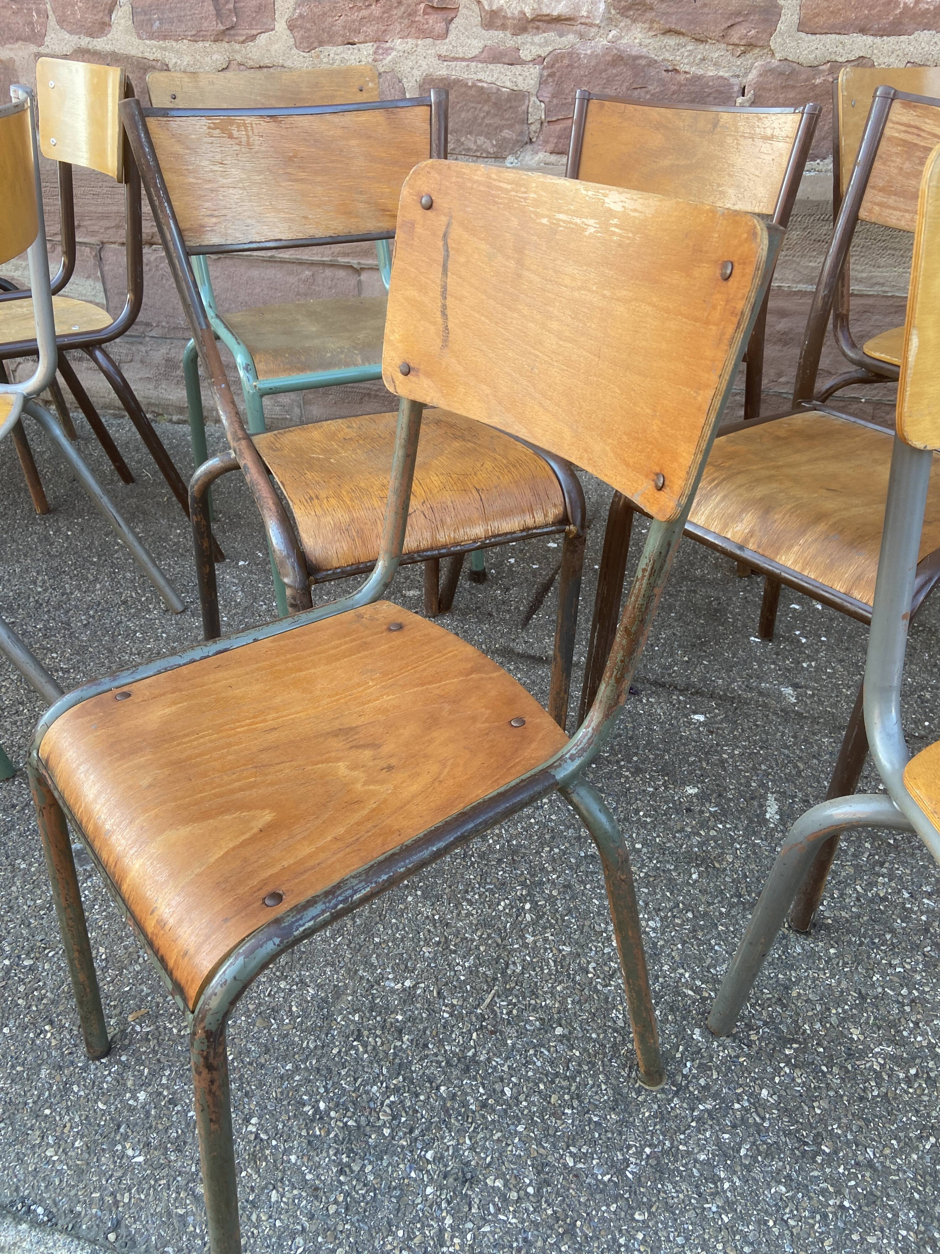 Lot de 15 chaises d'école mullca delagrave dépareillées vintage