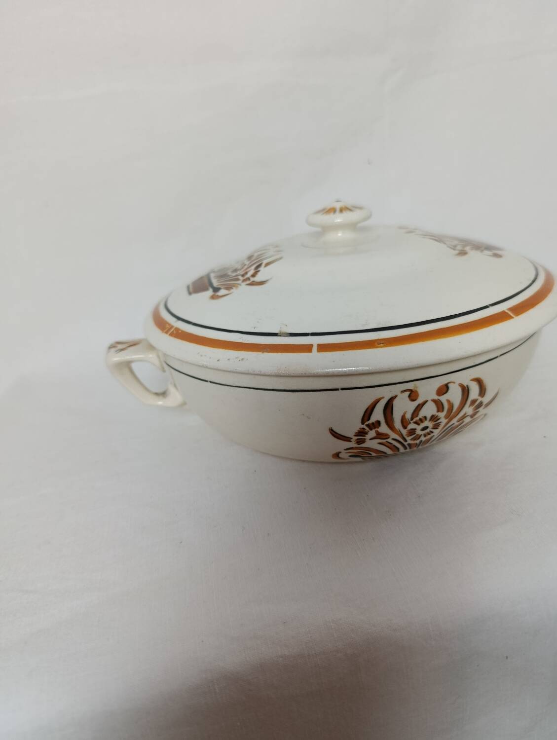 Vegetable dish/ Soup tureen Badonviller model DJERBA