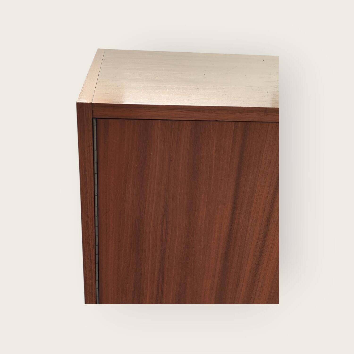 Buffet du milieu du siècle