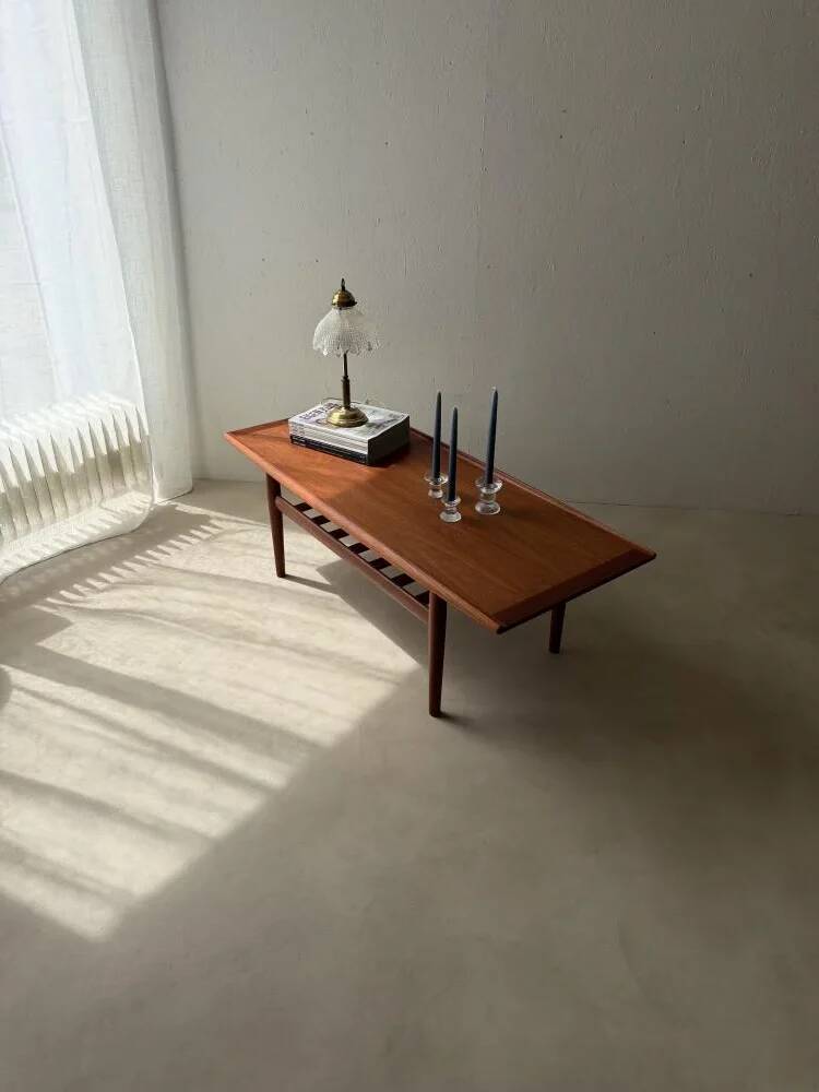 Grete Jalk teak coffee table Glostrup Møbelfabrik 1960s