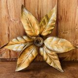 Gold metal flower wall light
