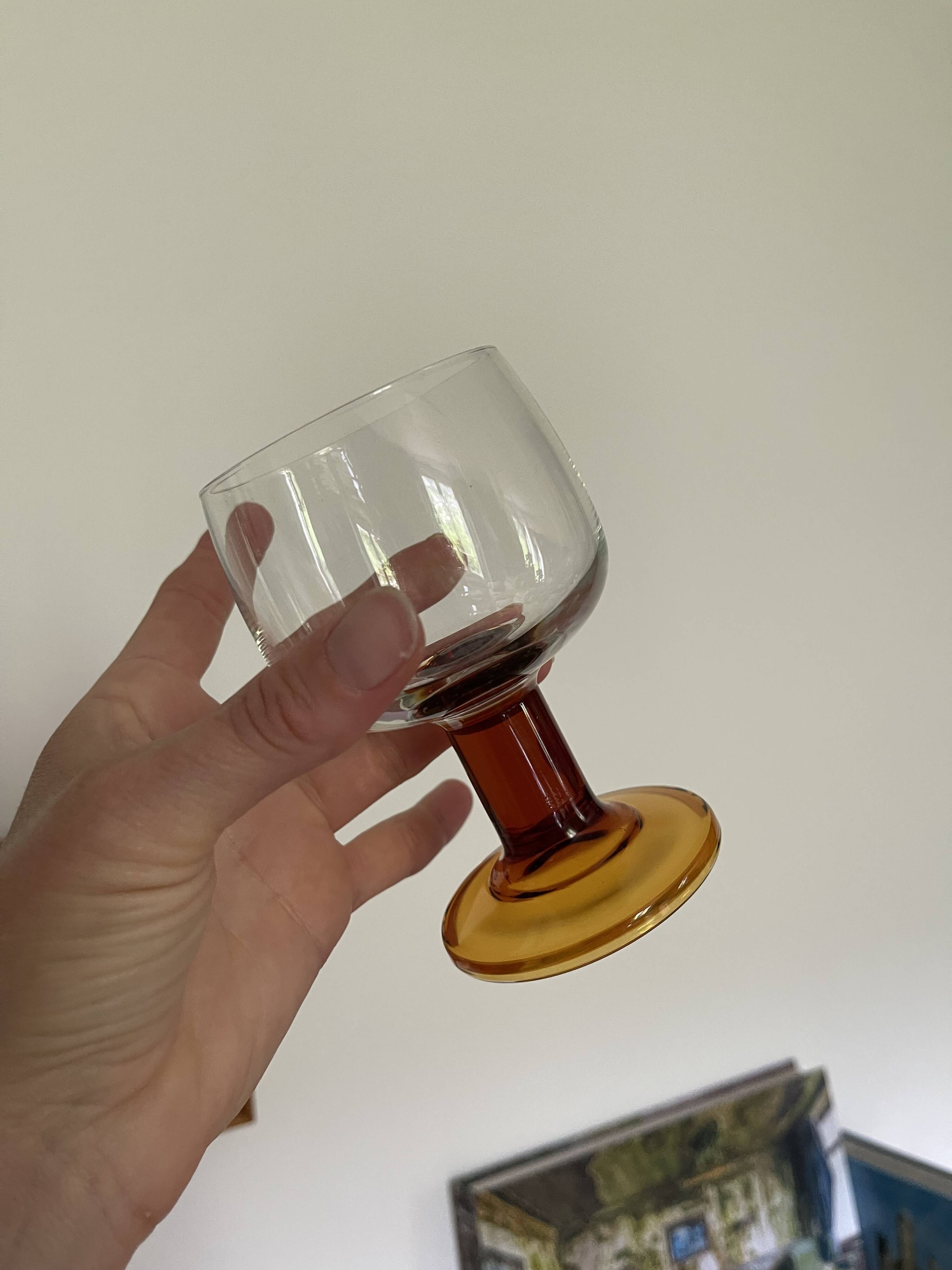 6 verres pieds bloc ambre 70’
