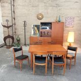 Dining room table