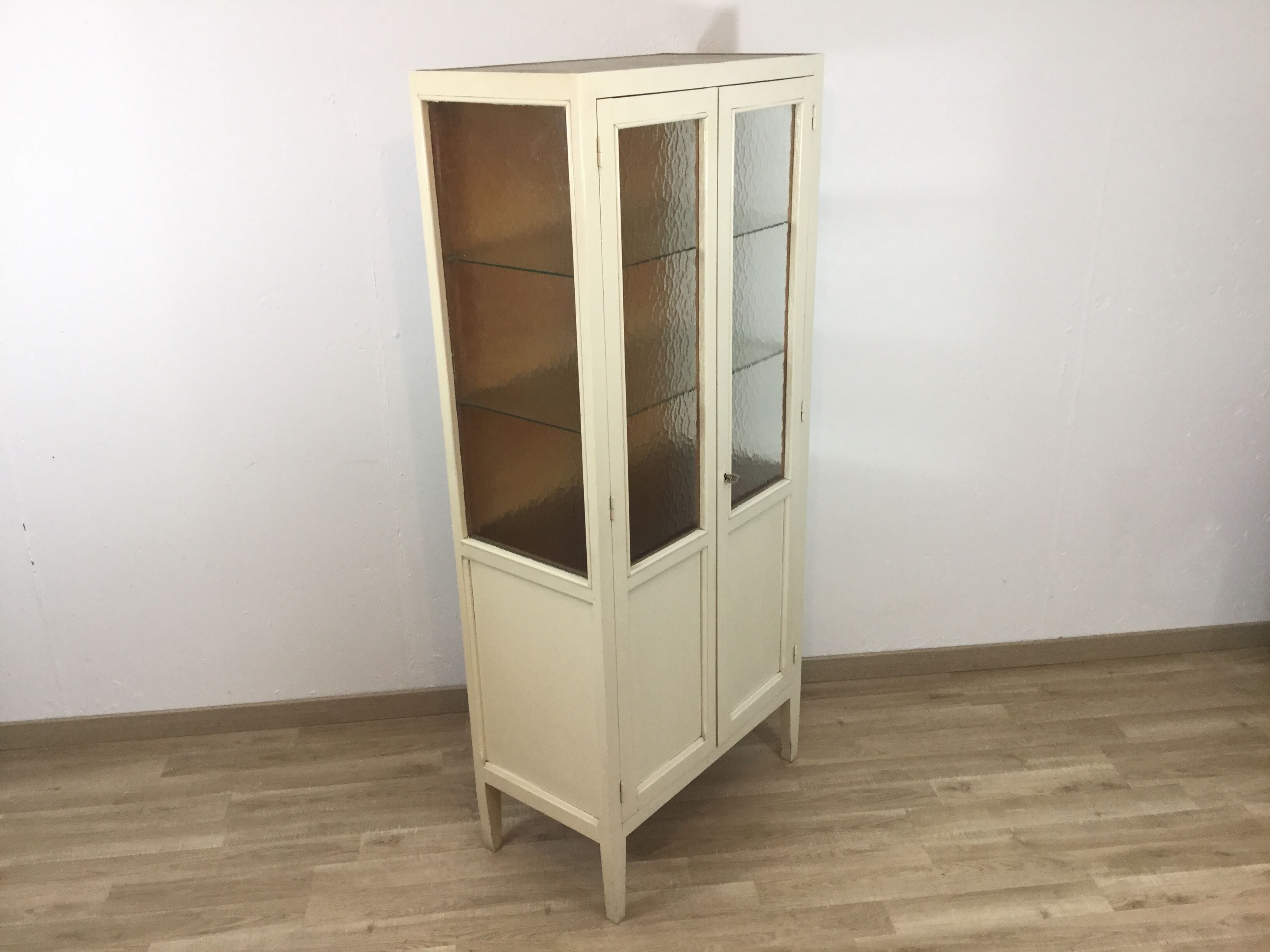 Parisian Cabinet glass