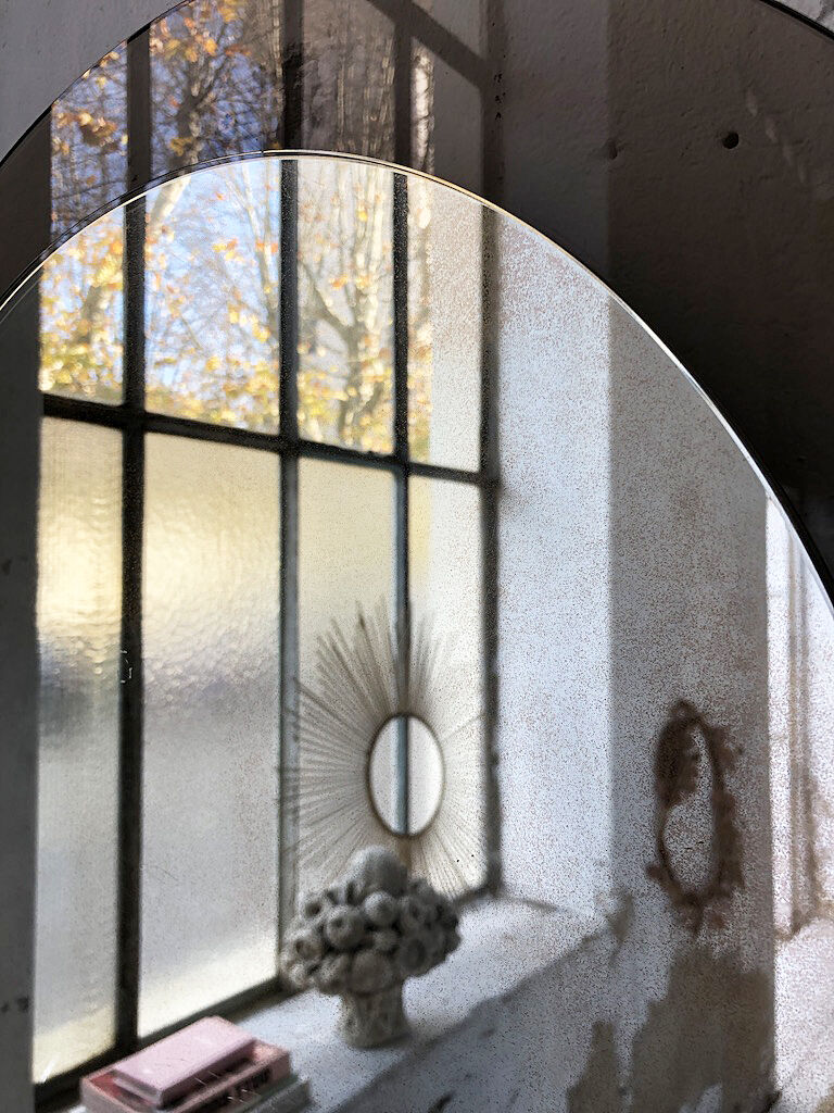 Smoked round design mirror Veca Italy