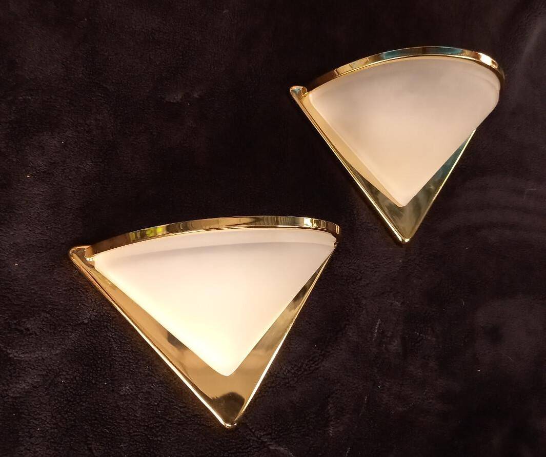 Paire d'appliques art deco dorées