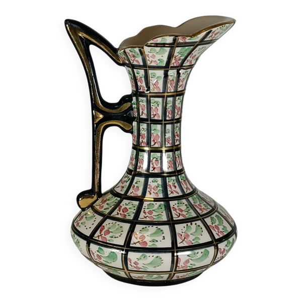 Aiguière ancienne en faïence décor floral – XIXe siècle