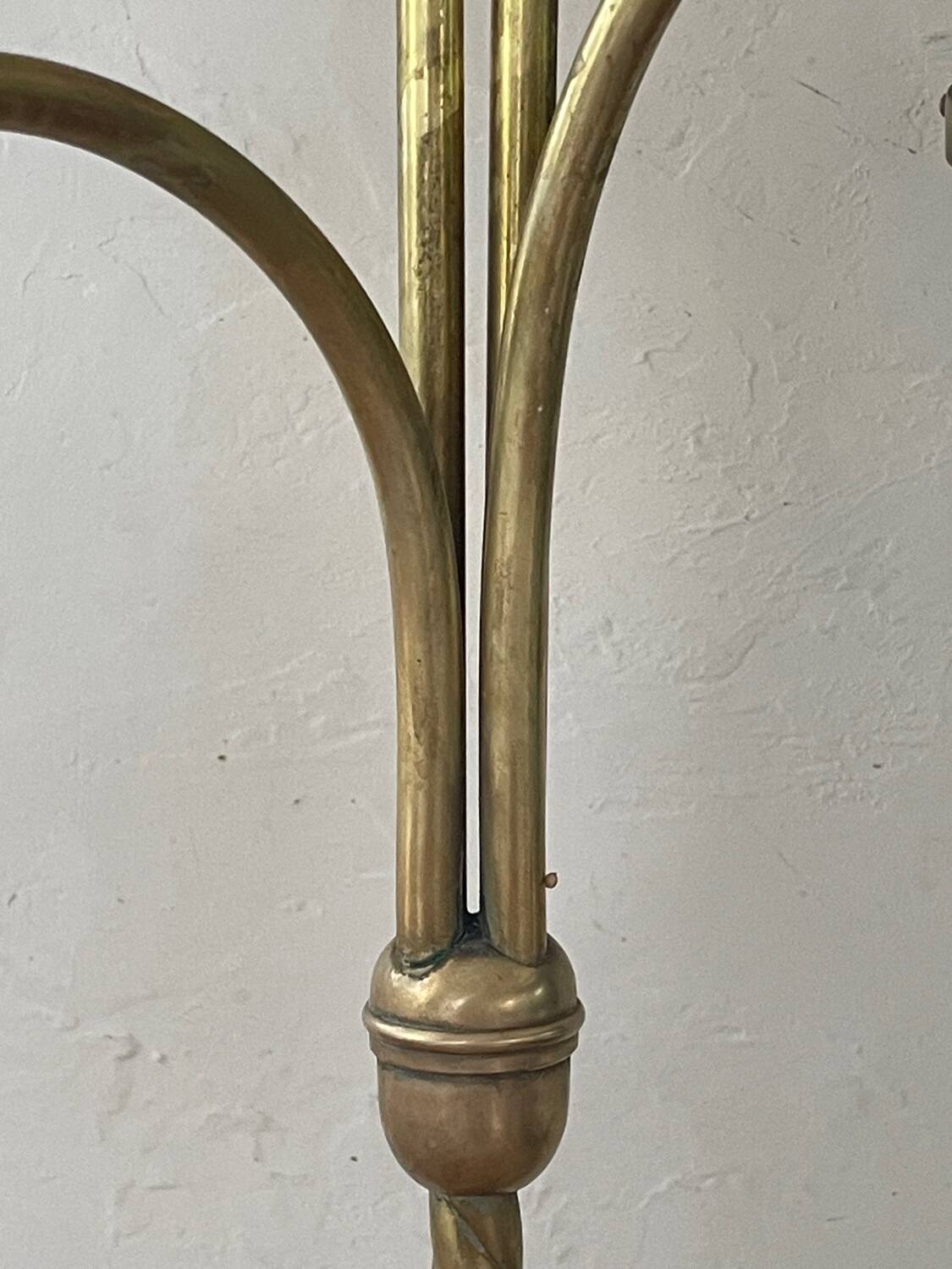 Vintage 4-light brass lamp