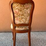 Set of 6 wooden chairs