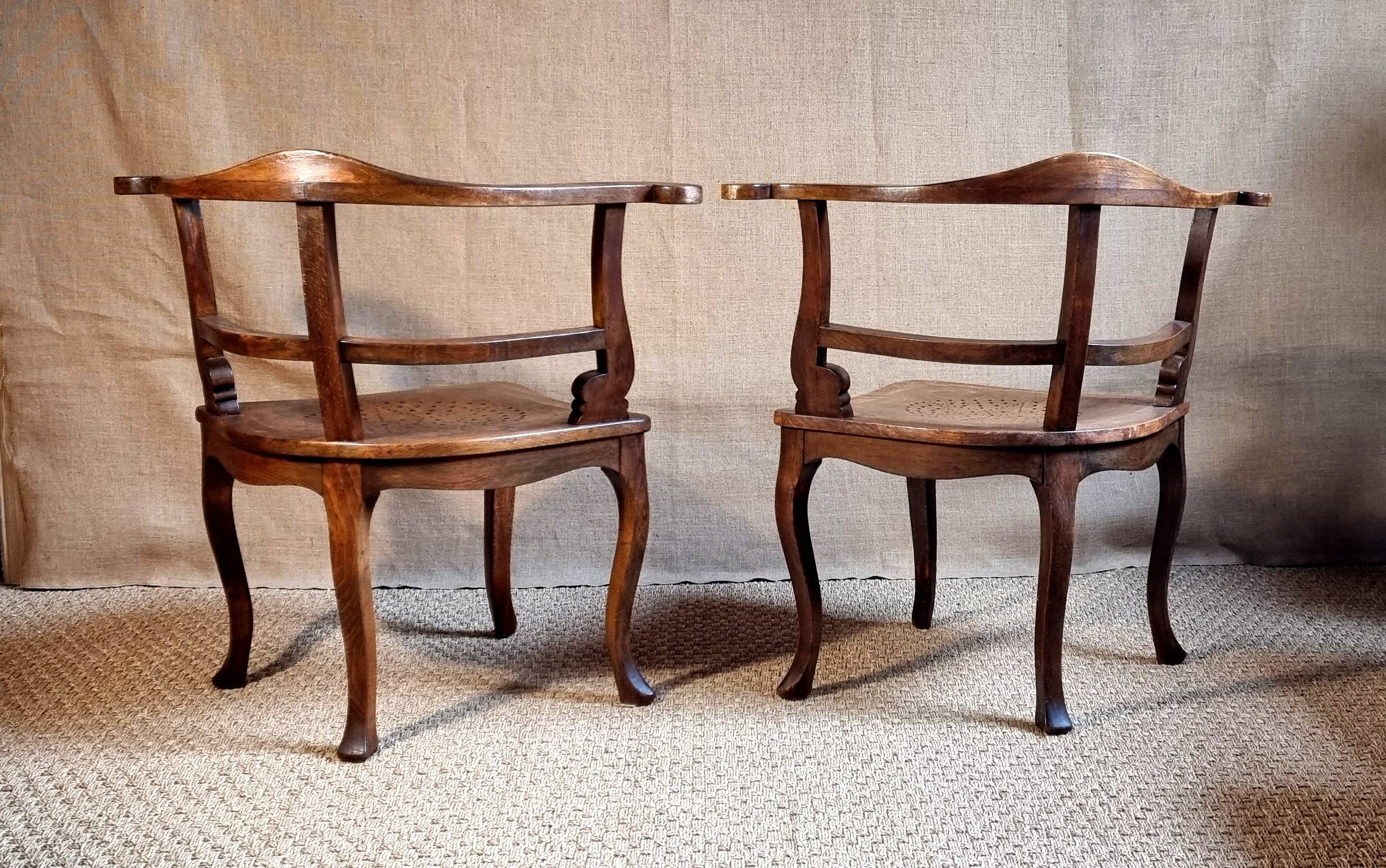 Pair of 1900 living room armchairs with bistro seating