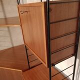 String shelf system
