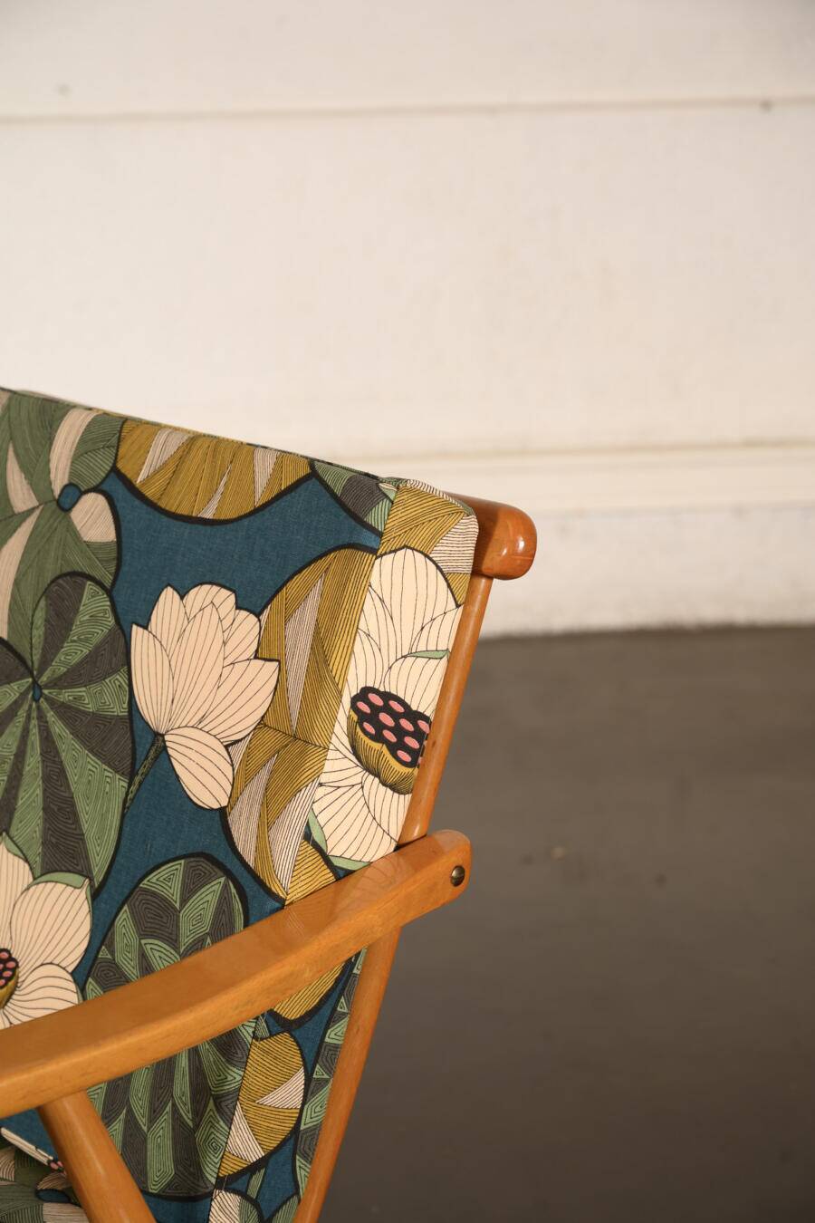 Boomerang armchair Thévenon fabric