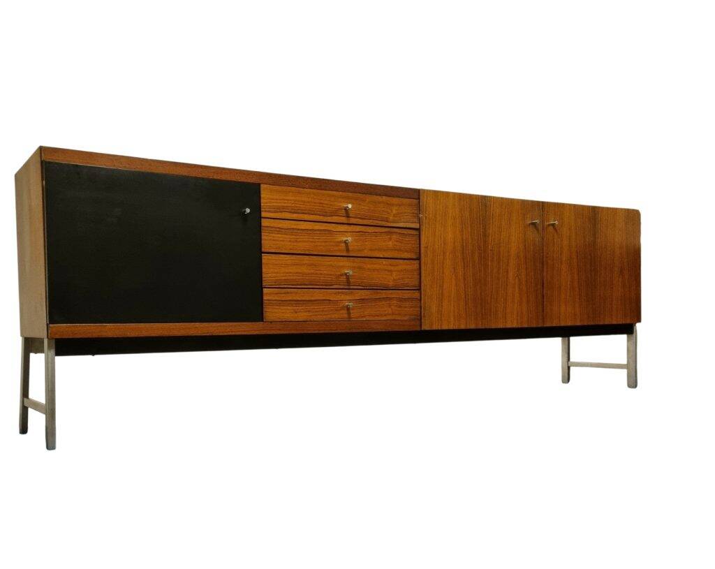 Buffet en placage de bois de rose 1960 – Fristho Franeker BDR-250 | Mobilier de design moderne du milieu du siècle