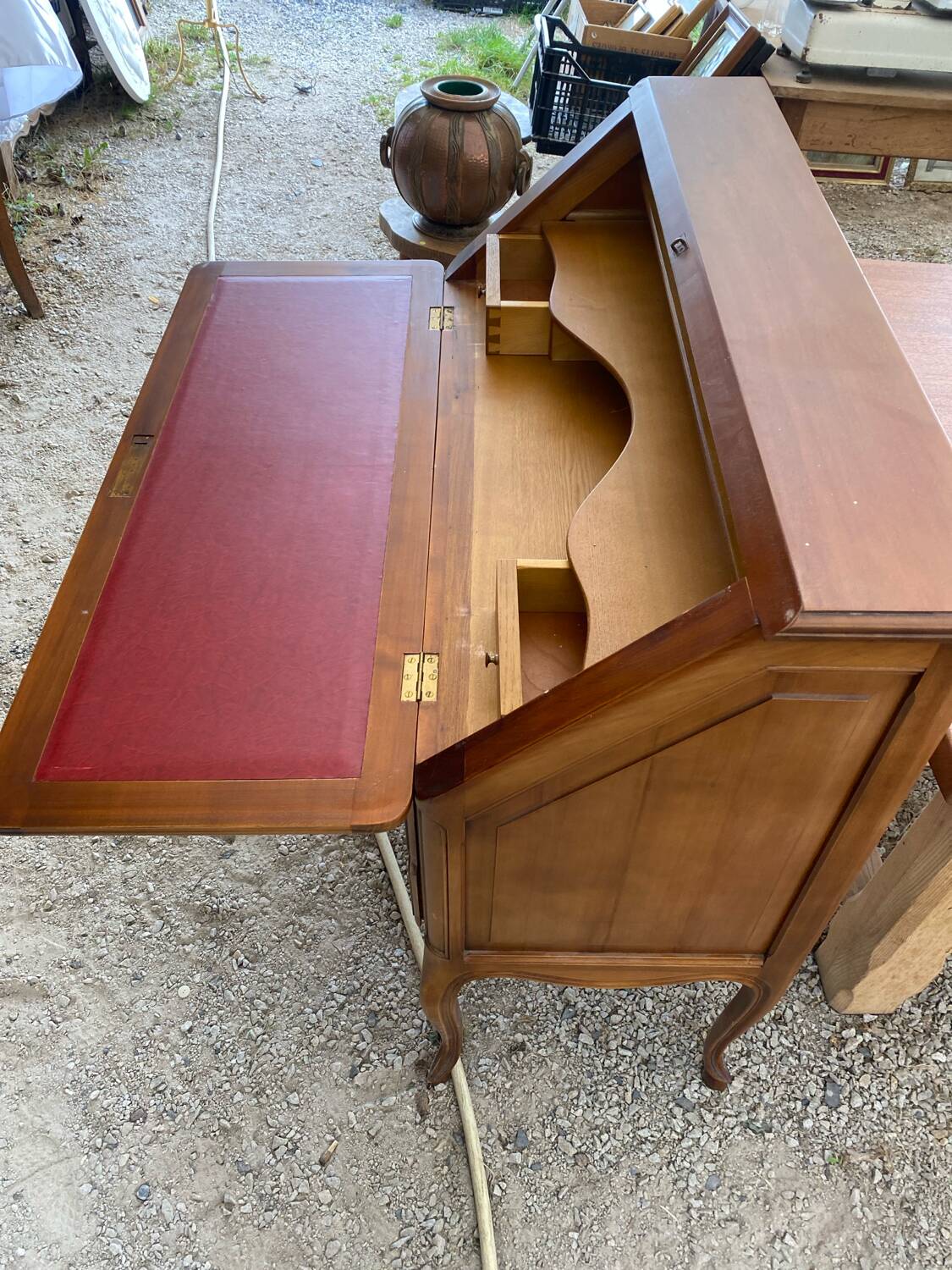 Cherrywood secretary