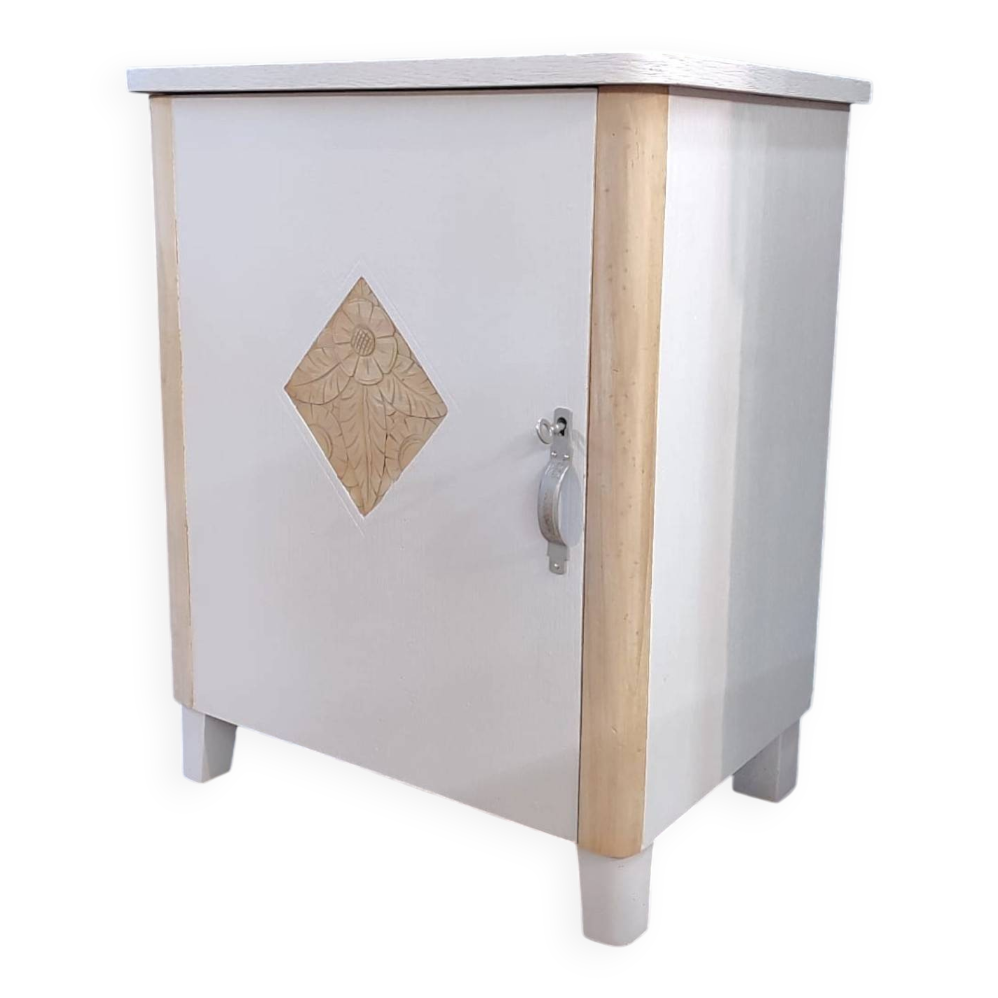 Small vintage storage unit – light wood and powder pink