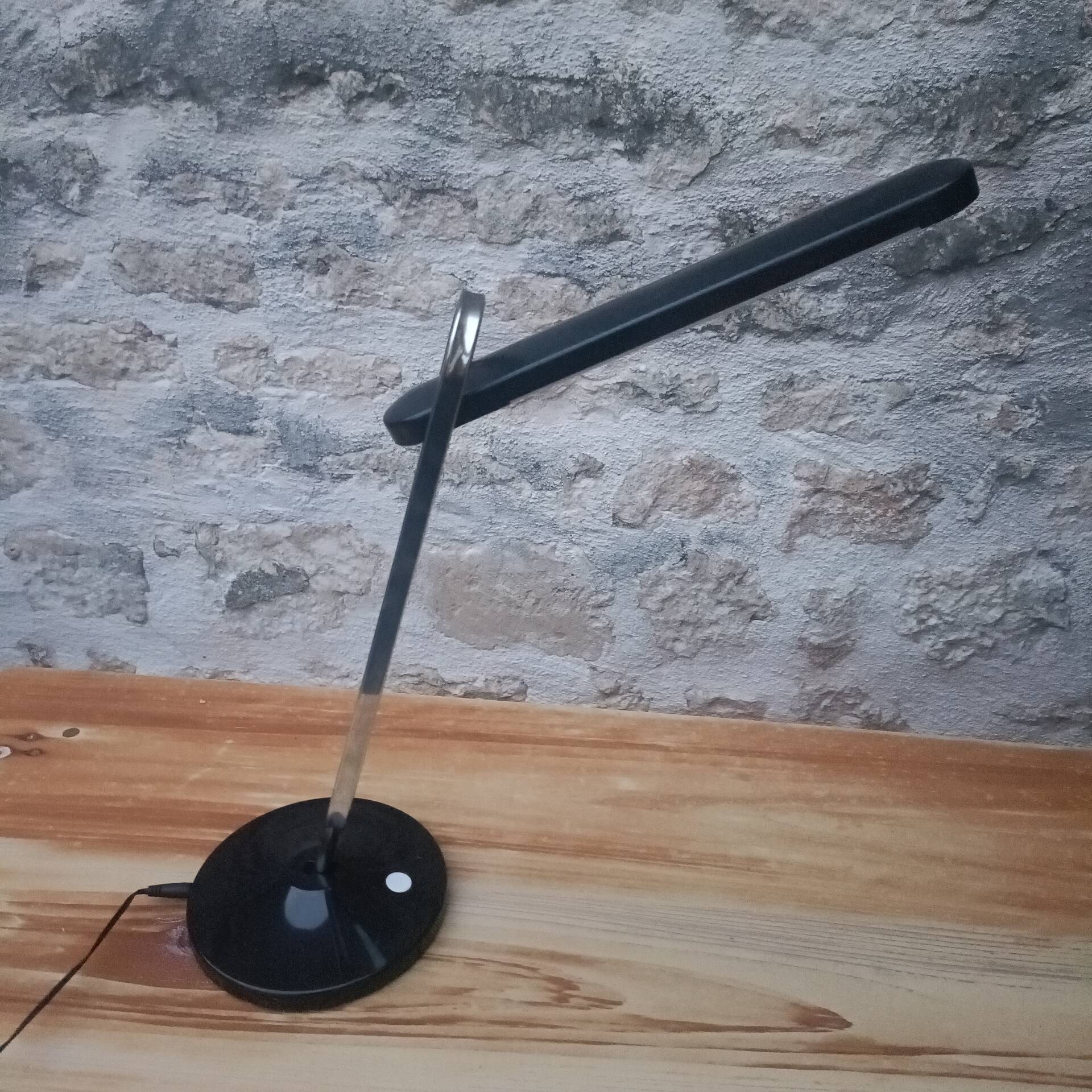 Designer desk lamp