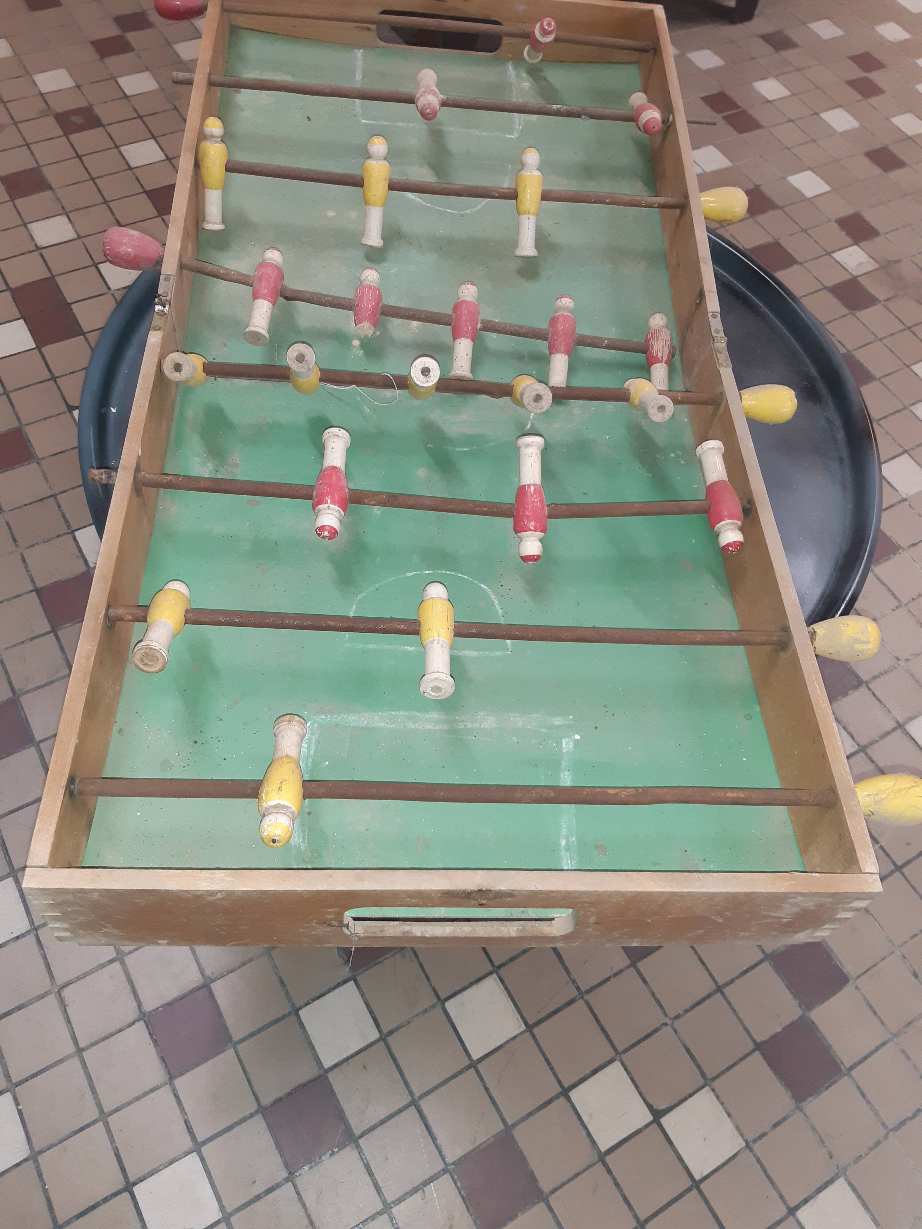 Folding table football year 50