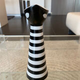 Vase Chat vintage 1960 de Janos Torok pour Zsolnay