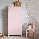 Velvet pink cabinet