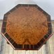 Art Deco gueridon in walnut burl marquetry, 1930.