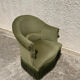 Paire de fauteuils crapaud vert vintage