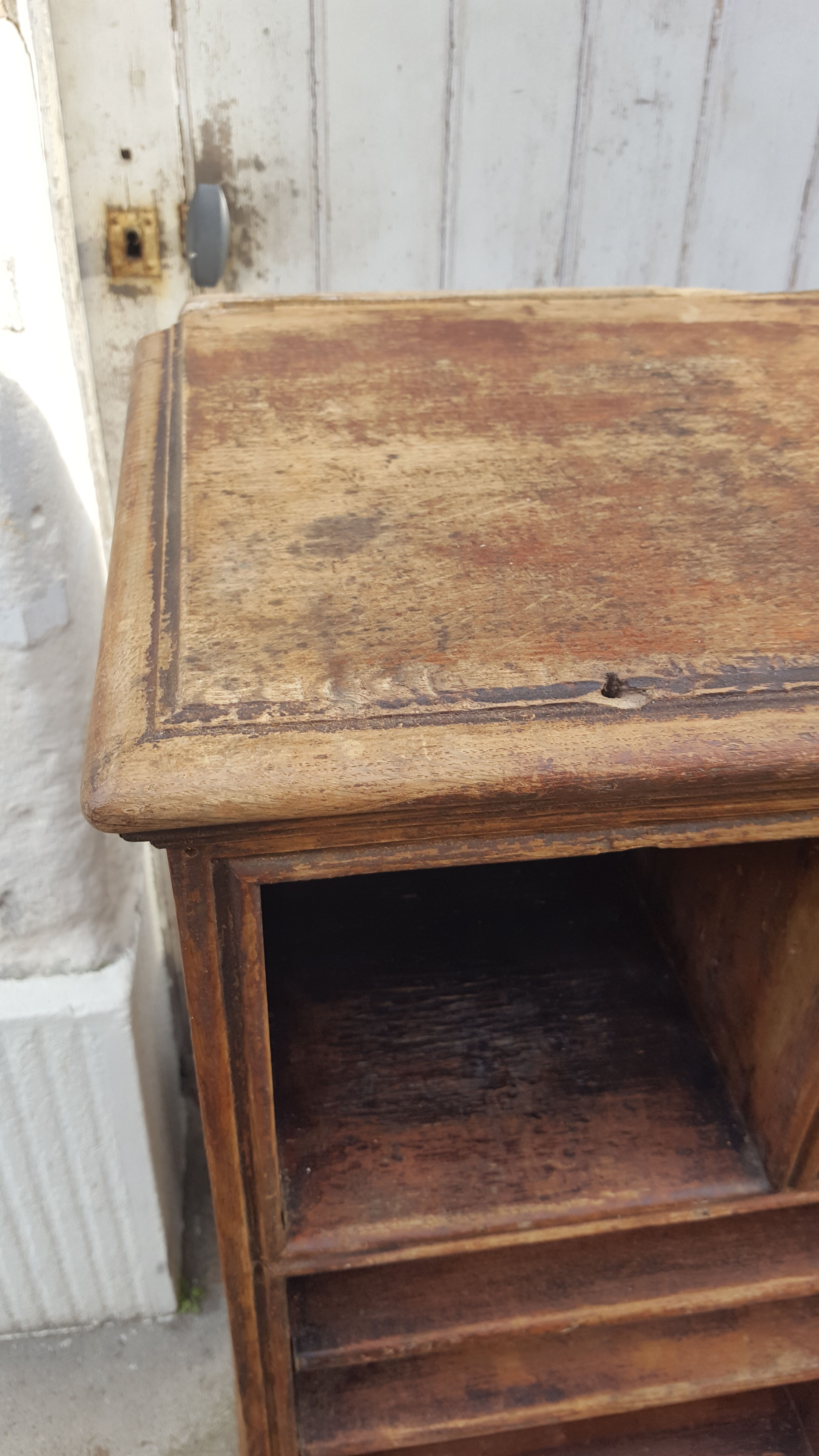 Trade furniture counter 1900