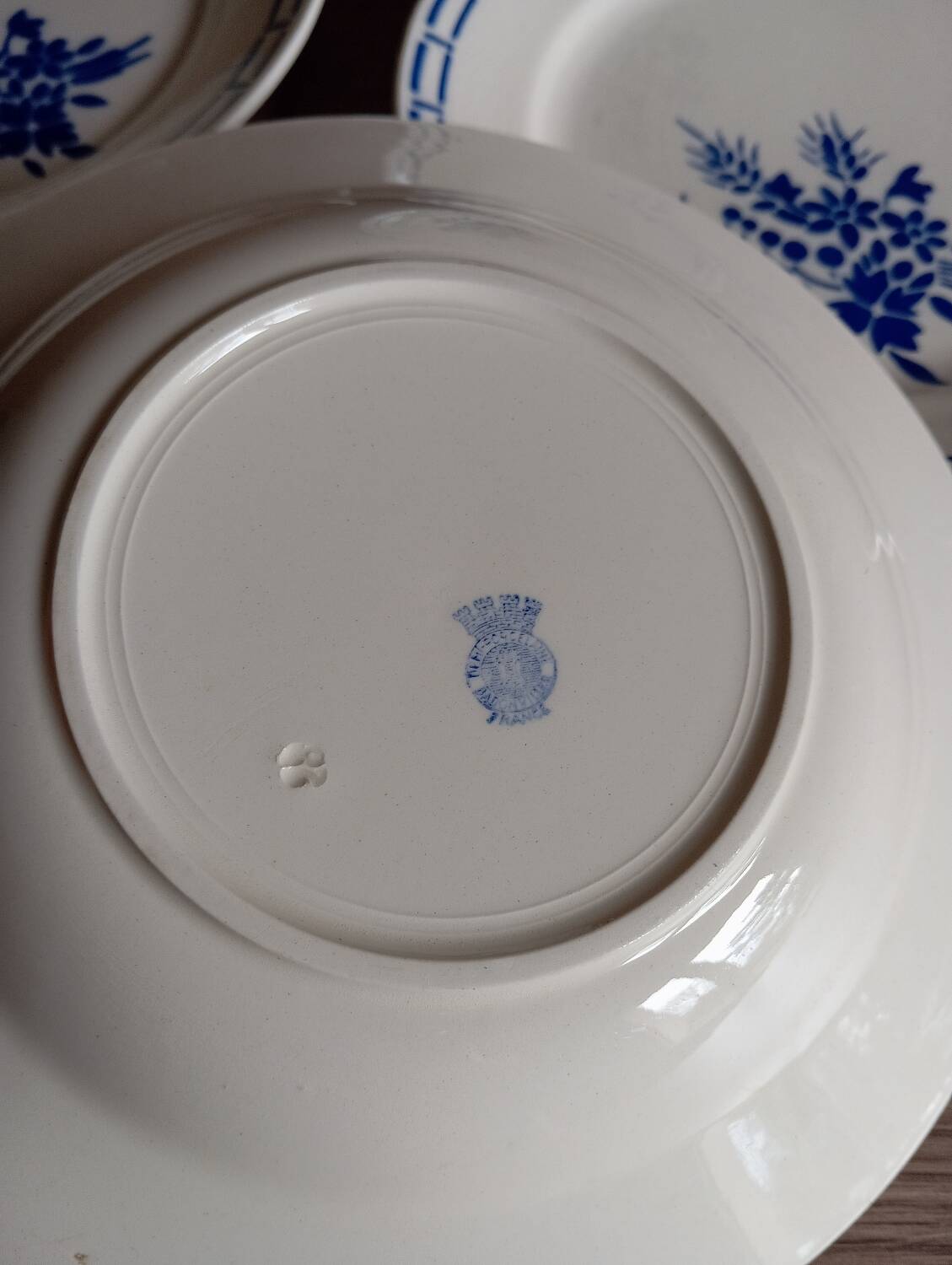 6 old plates 1920/30 Badonviller, blue decor