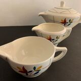 Teapot and creamers Gien, model Tamaris, 1950