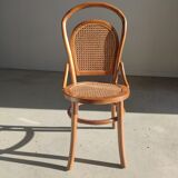 Chaise cannée en bois naturel