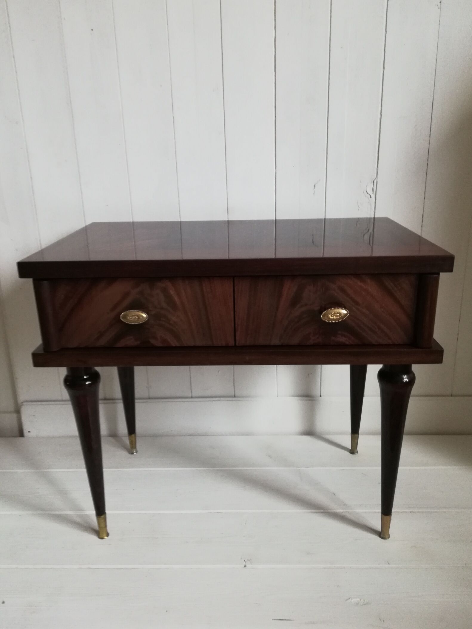 Console / Antique bedside table