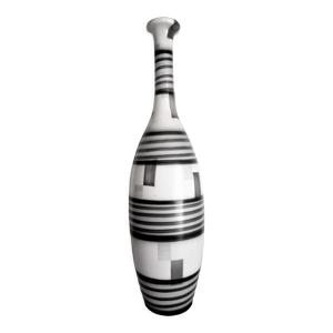 Vase en céramique motifs géométriques