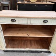 Buffet with 2 doors from the early 20th century.