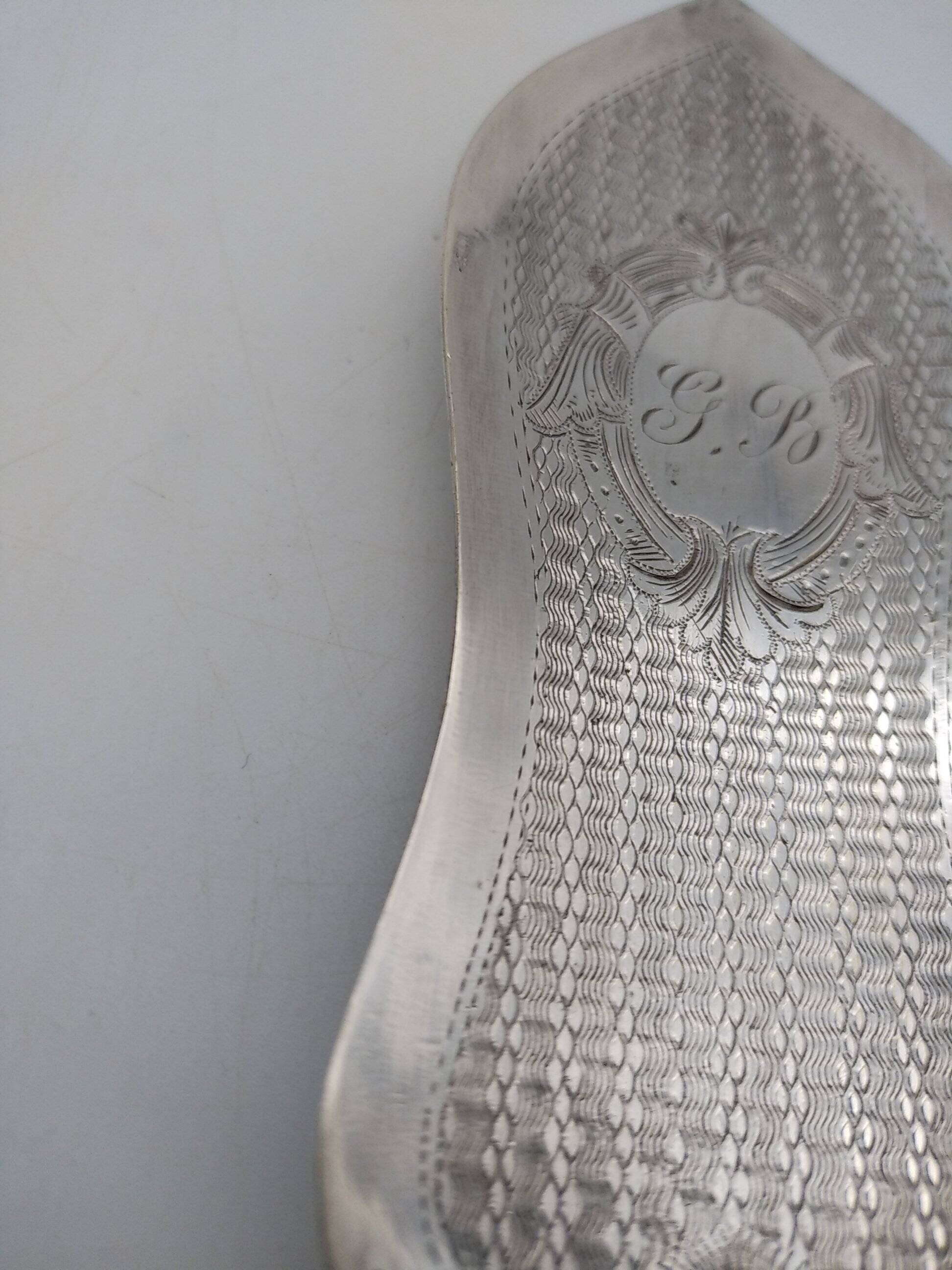 Silver and silver-filled pie server. 19th century.