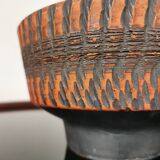 Scarified ceramic cup
