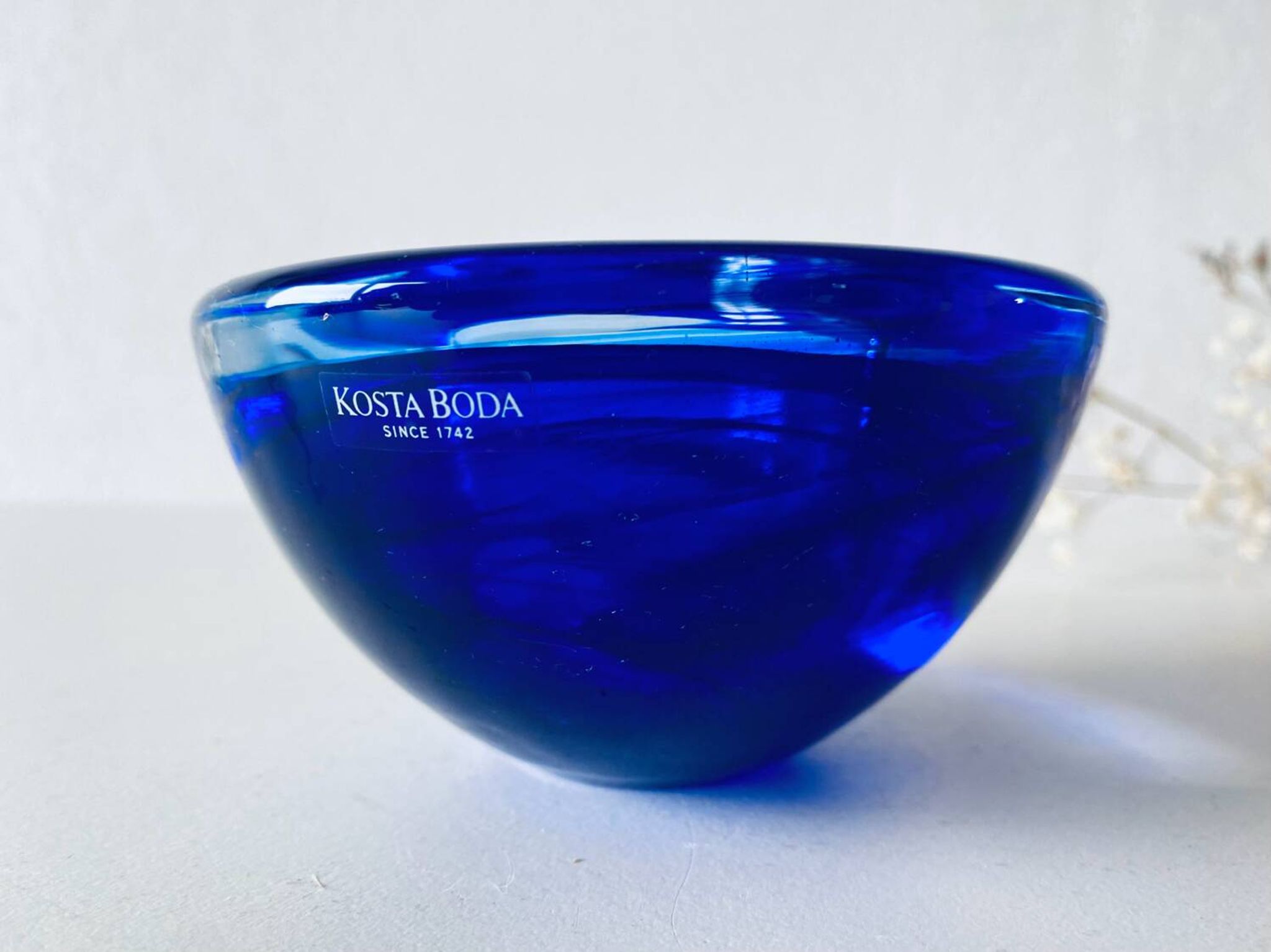 Bougeoir en verre bleu Kosta Boba