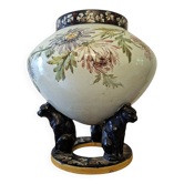 Grand cache-pot en faïence polychrome à décor floral
