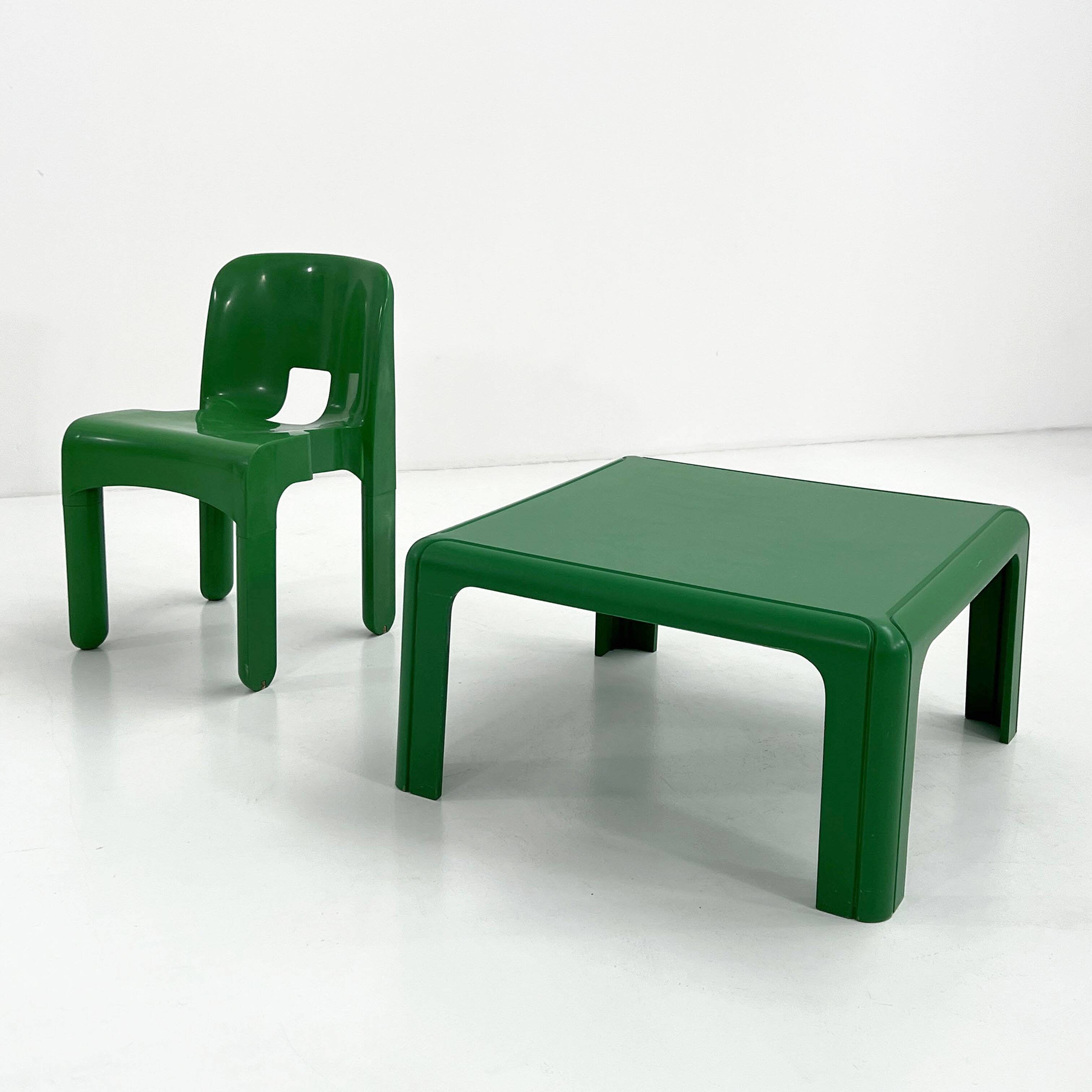 Green coffee table model 4894 by Gae Aulenti for Kartell, 1970