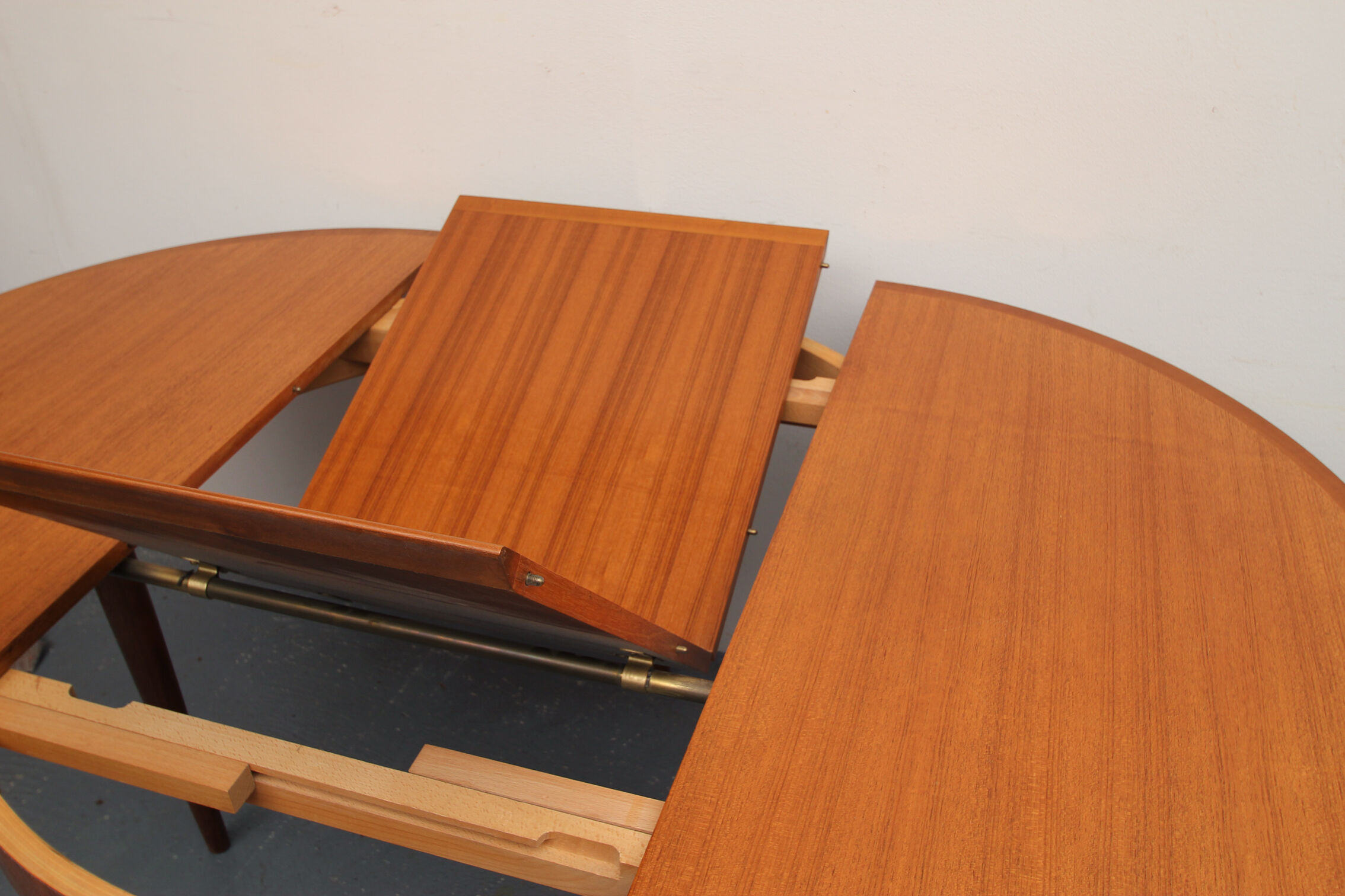 Dining table from Lübke in teak 60
